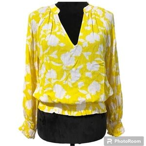 Lush yellow white floral v neck long sleeve blouse size small